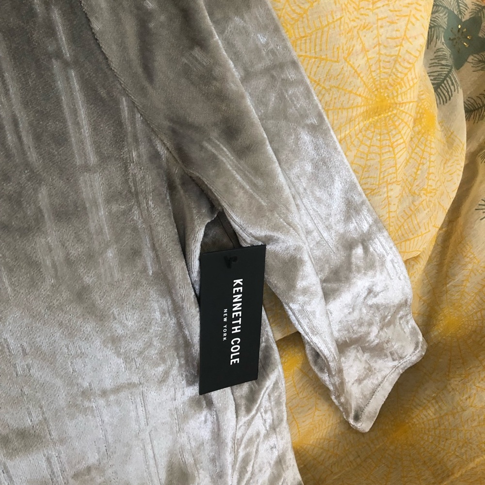 Shirt - Picture 3 of 3